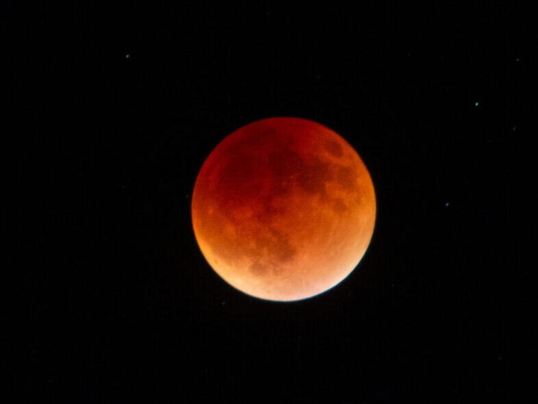 photo of blood moon